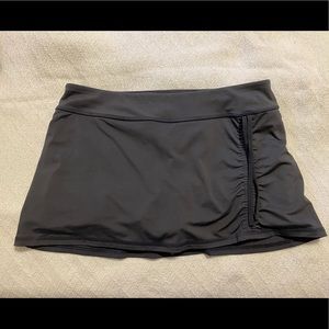 Gray Gap Fit Athletic Skort